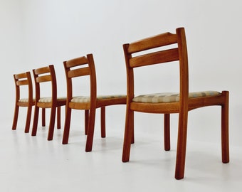 Mid Century Danish solid teak dining chairs by Dyrlund, 1960s