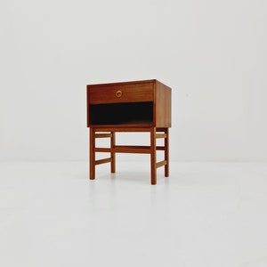 Midcentury Danish teak side table/bedside table, 1960s