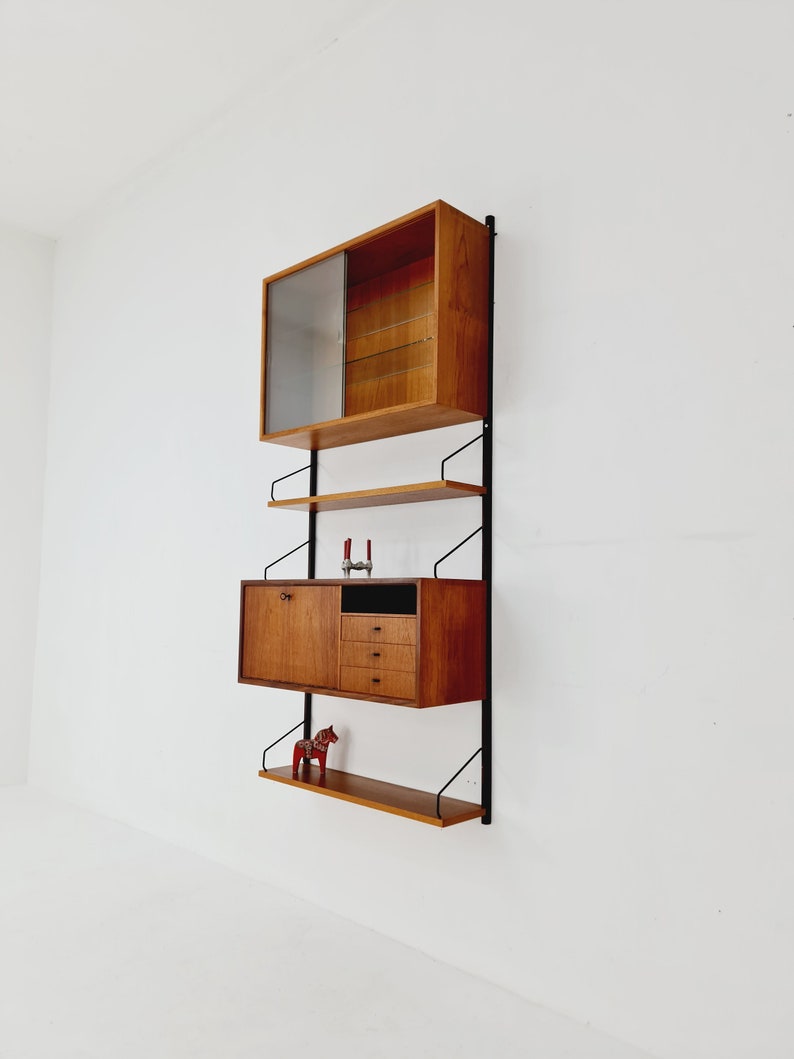 Mid century Danish Teak single Wall Unit with bar cabinet & Showcase by Poul Cadovius for Royal Denmark, 1960s image 3