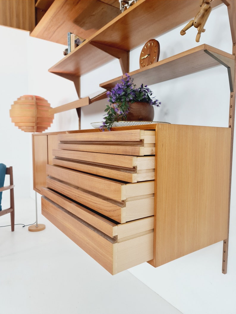 Mid century Danish Teak Wall Unit with records cabinet and magazine rack by Poul Cadovius for Cado, Denmark, 1960s image 6