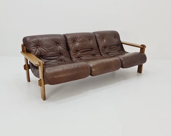 Mid Century Scandinavian couch in Solid Oak and Leather 3-Seater Sofa 1960