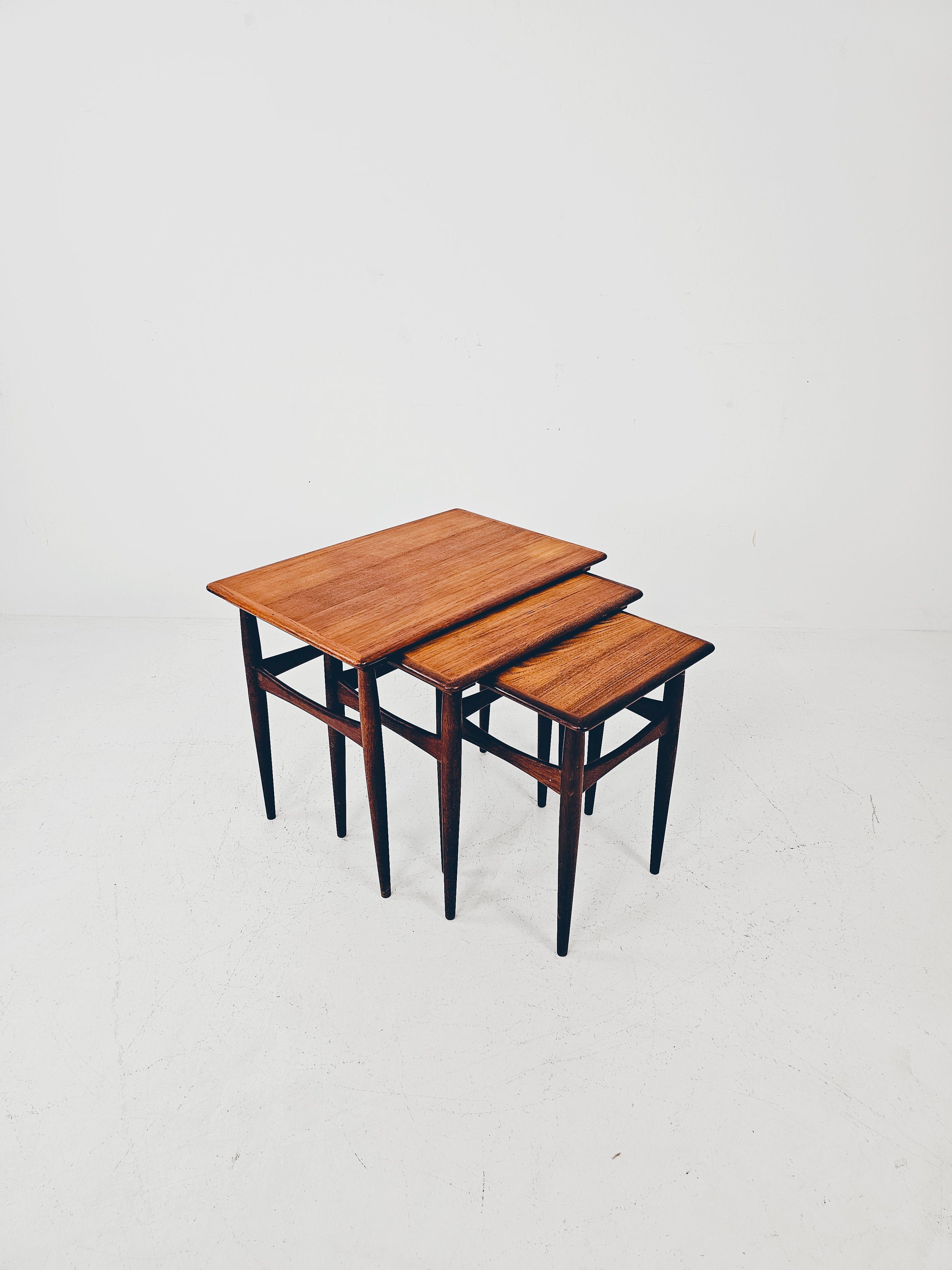 Kai kristiansen nesting table - Etsy 日本 Kai kristiansen nesting table - Etsy 日本