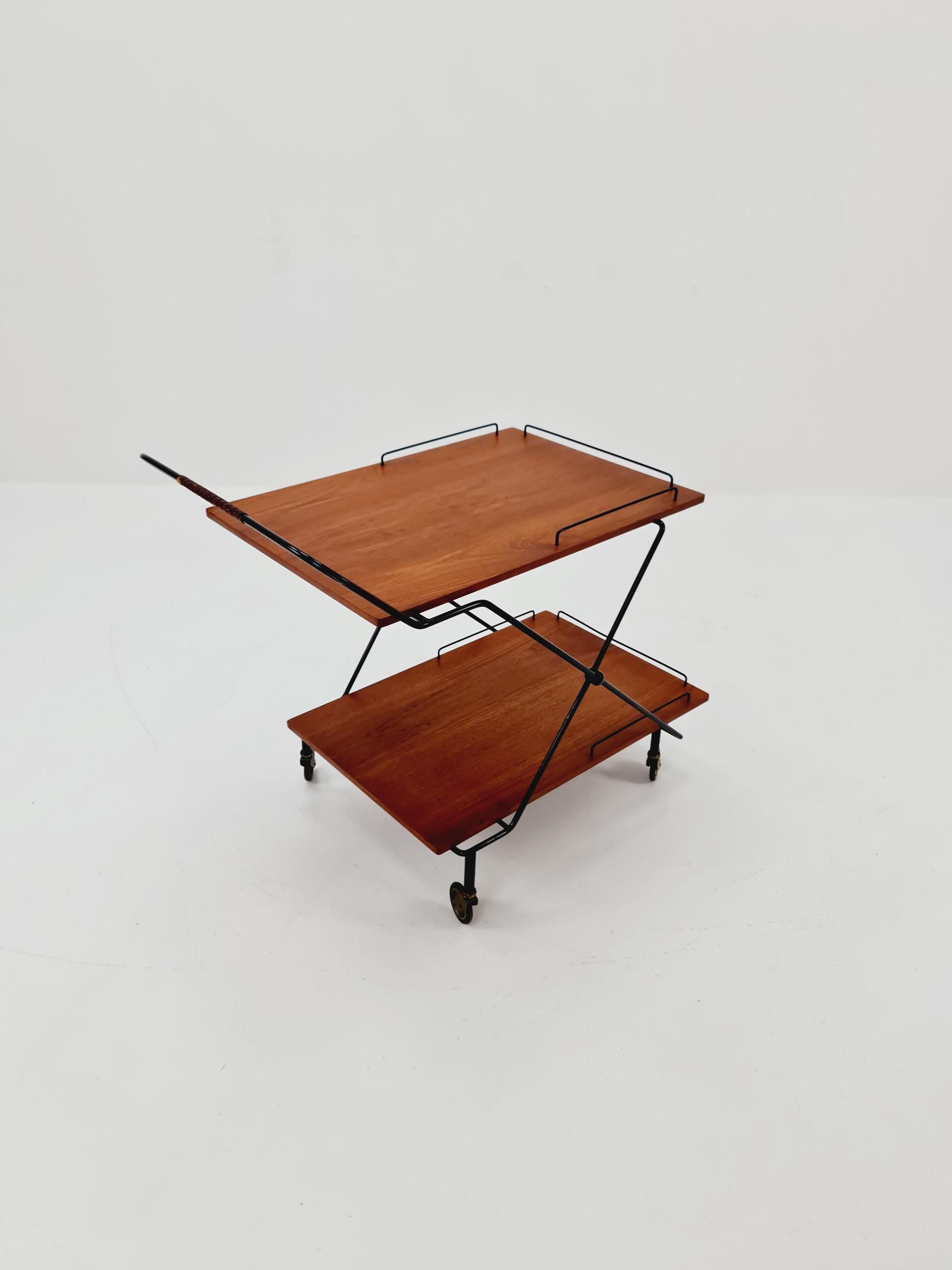 Chariot à Thé En Teck – Table Roulante Bar – Style Mid-Century – Occasion