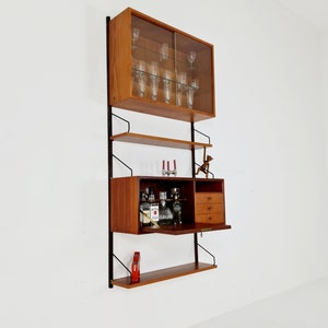 Mid century Danish Teak single Wall Unit with bar cabinet & Showcase by Poul Cadovius for Royal Denmark, 1960s image 2