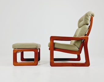 Mid Century Easy Lounge Couch by Holstebro Möbelfabrik Solid Teak