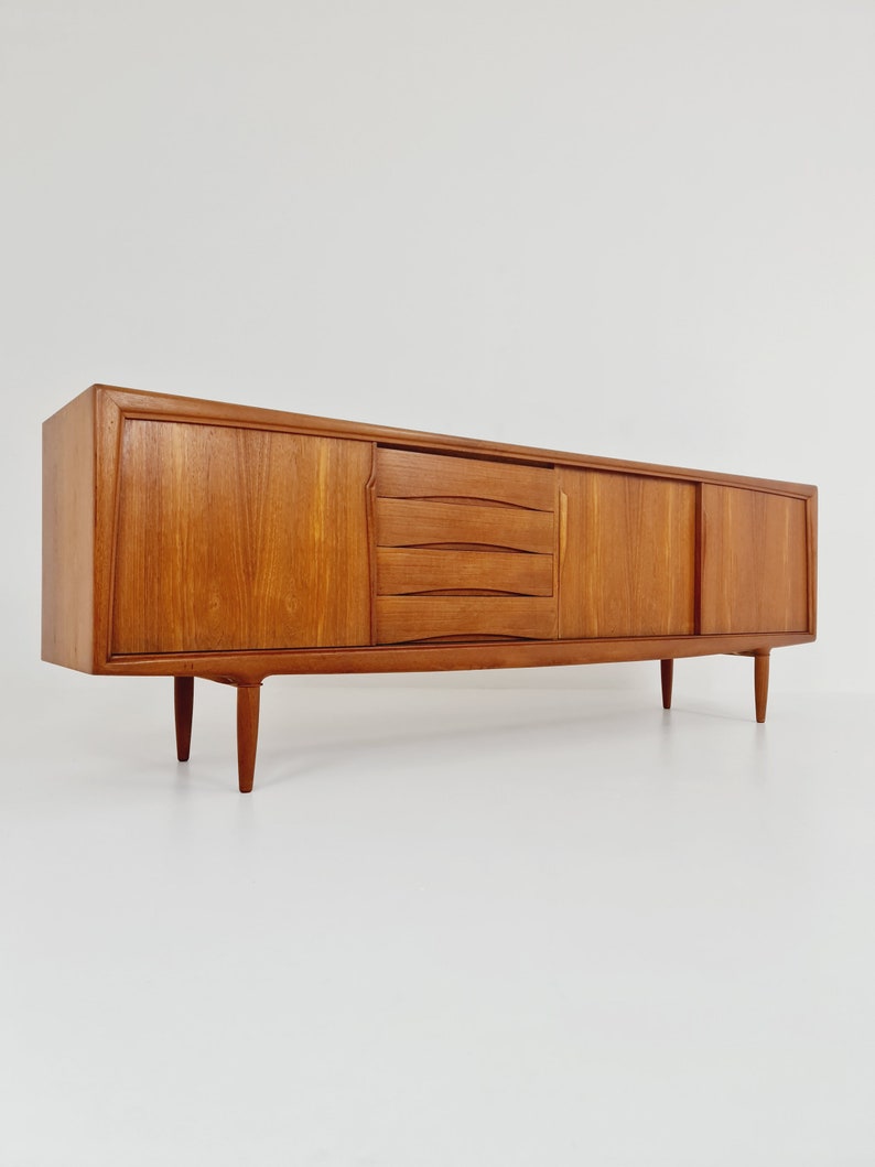 Vintage Mid century Danish sideboard by Axel Christensen for ACO Mobler, Denmark, 1960s image 4