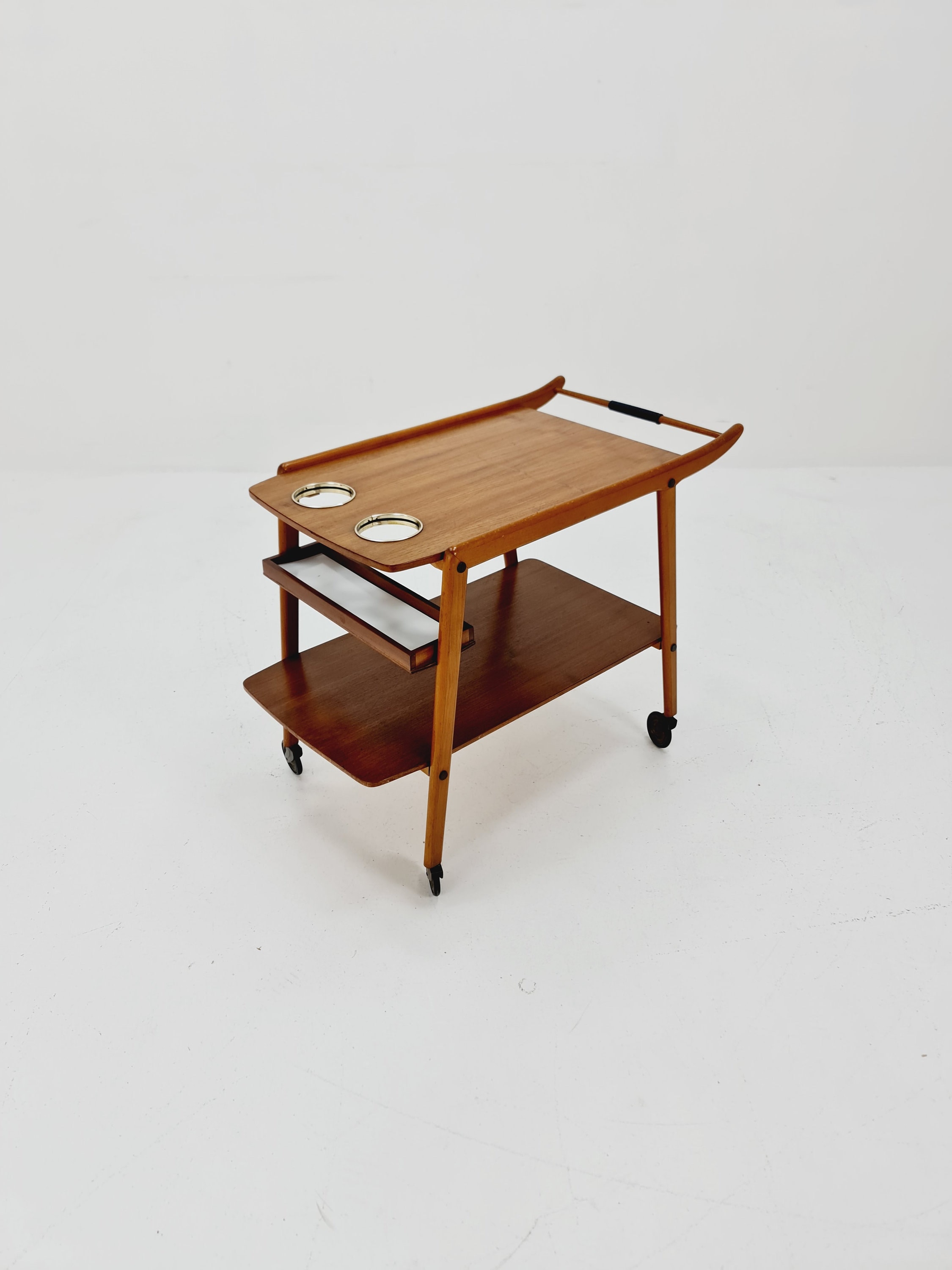 ヴィンテージのドイツのミッドセンチュリー トロリー バー カート