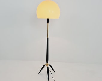 Italian Tripod space age floor lamp brass, metal & plastic, 1960s