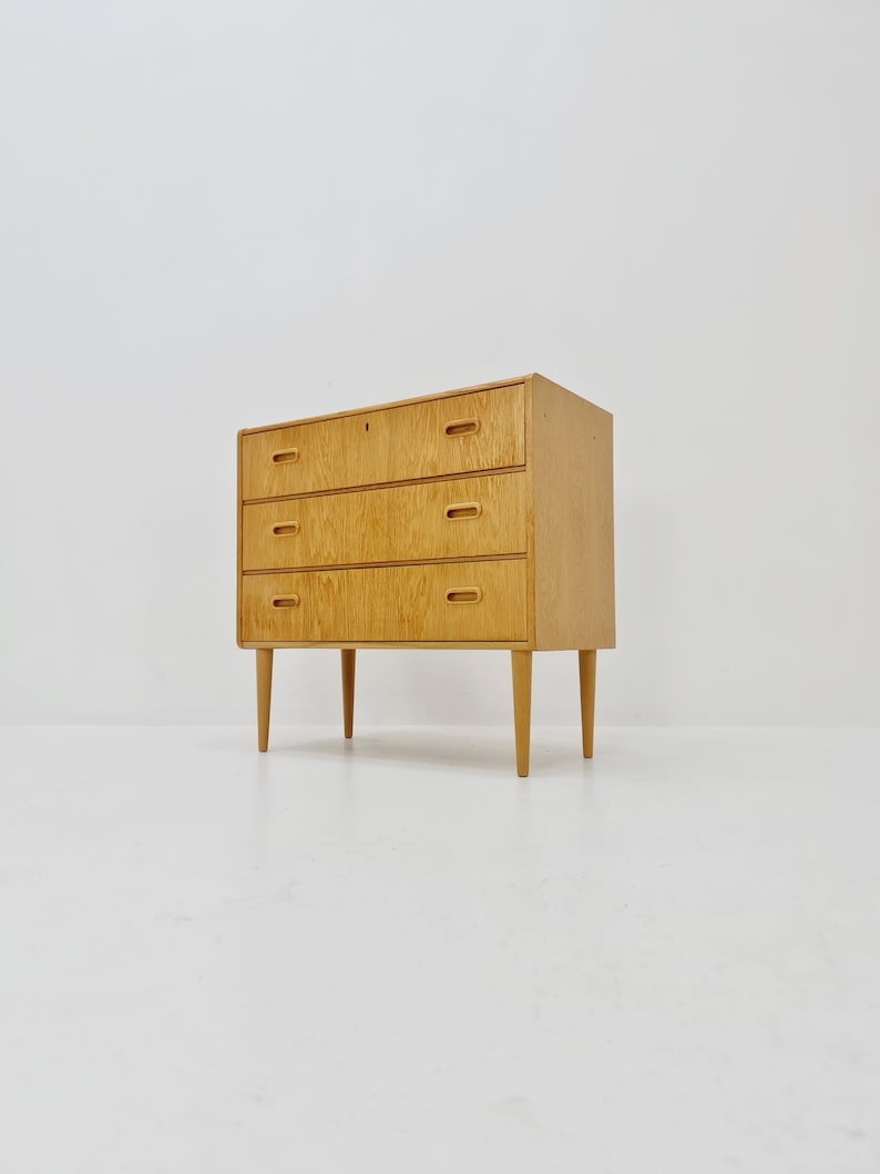 Midcentury danish design chest of drawers / drawer dresser /3 drawers cabinet, 1960s image 4