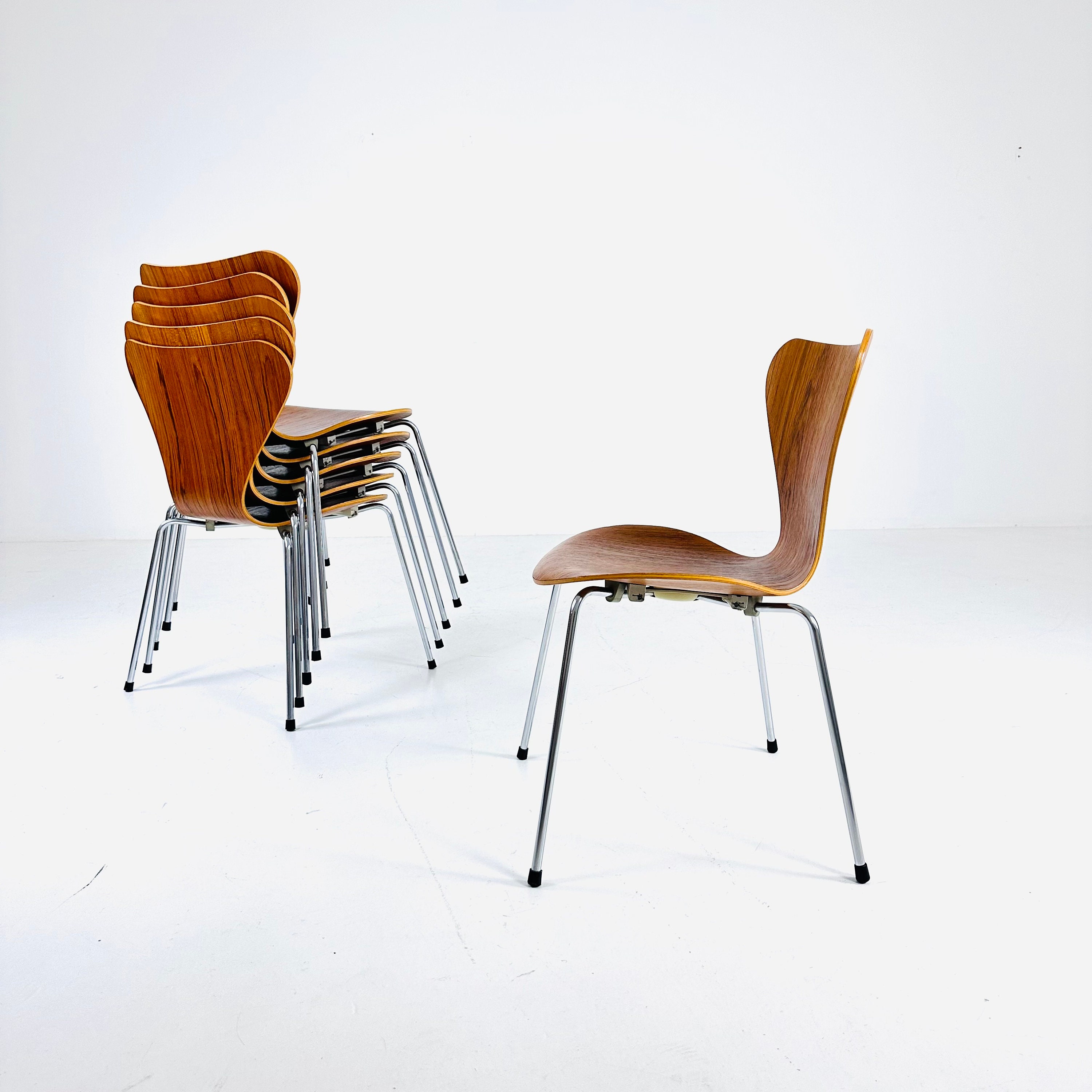 ダイニングチェア FRITZ HANSEN SEVEN CHAIR TEAK VINTAGE Vintage Arne Jacobsen Series-7 Teak Desk Chair for Fritz