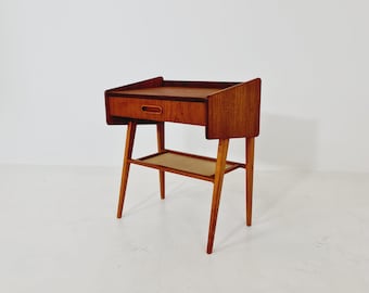 Midcentury Danish teak vintage side table/ bedside table, 1960s