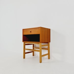 Midcentury Danish teak side table/ bedside table, 1960s