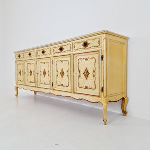 Super rare antique French Giant Venetian white lacquered sideboard Louis XIV image 2