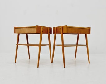 Pair of Swedish Midcentury Oak Vintage Side table/ Bedside table/ Night stand by Carlström & Co, 1960s