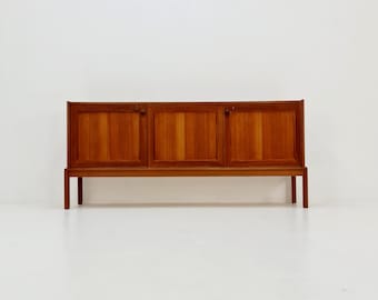 ミッドセンチュリーのデンマーク製ヴィンテージチーク材の廊下