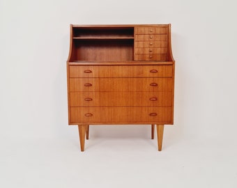 Secretaria de teca vintage de mediados de siglo / tocador / Mesa de maquillaje Por Arne Wahl iversen 1960s