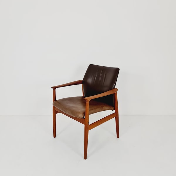 Danish teak and leather chair by Grete jalk for Glostrup Möbelfabik, 1960s