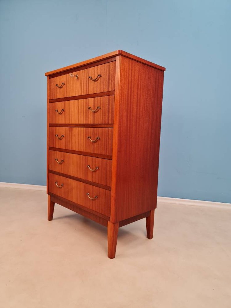 Midcentury danish design chest of drawers / drawer dresser /5 drawers cabinet from the sixties 1960s vintage mahaogany image 2