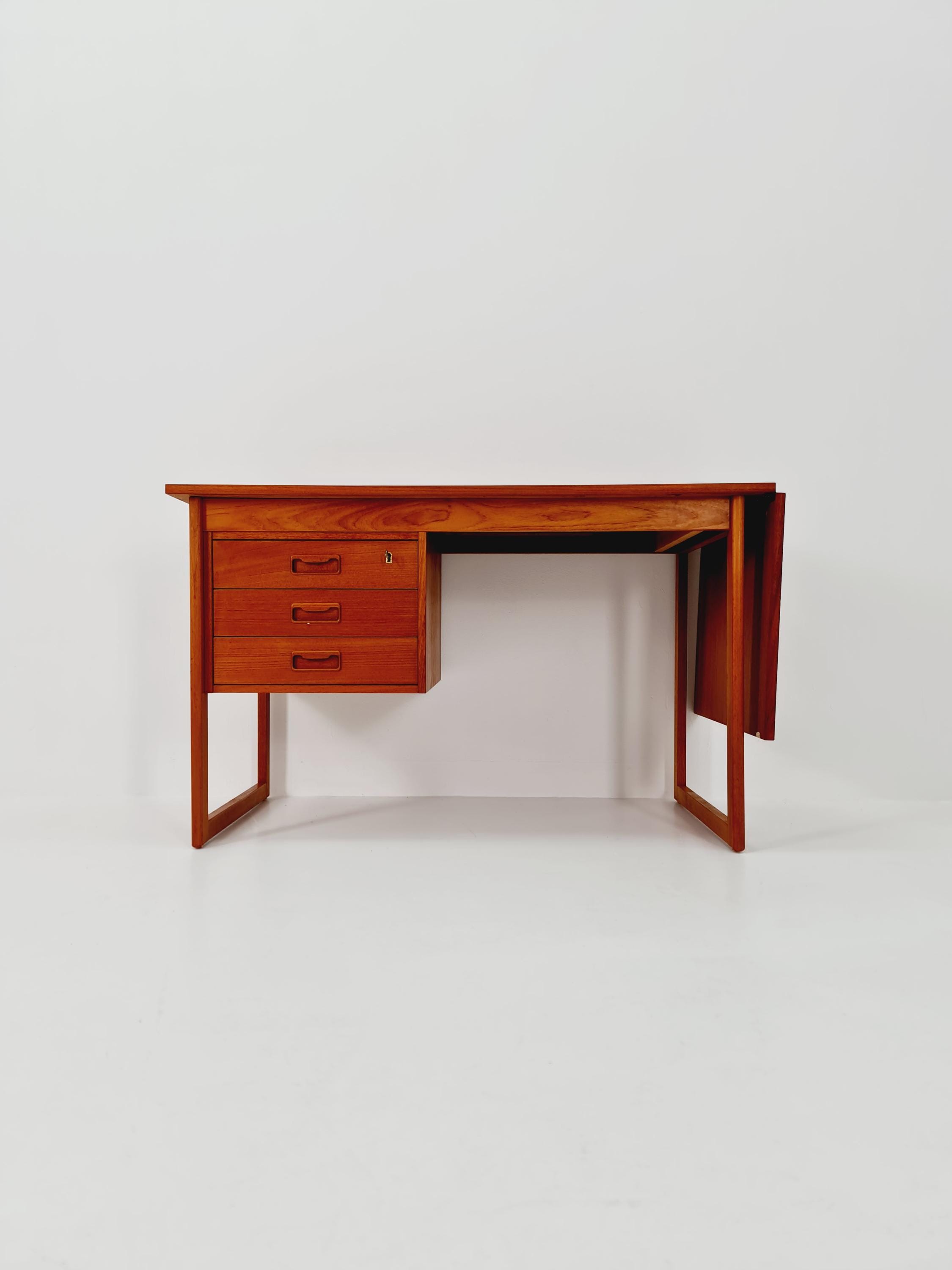MidAgeVintageDE - Etsy 日本