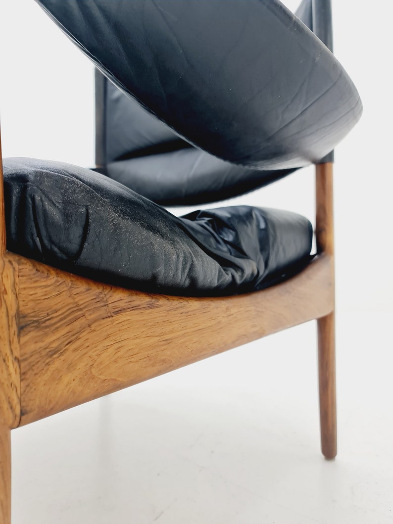 1 of 5 Mid-Century Danish rosewood arm chair, table by Kristian Vedel Modus for Willadsen Møbelfabrik, 1960s image 2
