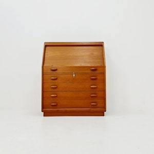 Midcentury Danish vintage Secretary / Make up by Dyrlund, 1960s