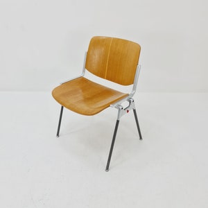 1 of 5 1960s Italian Castelli Chairs by Giancarlo Piretti