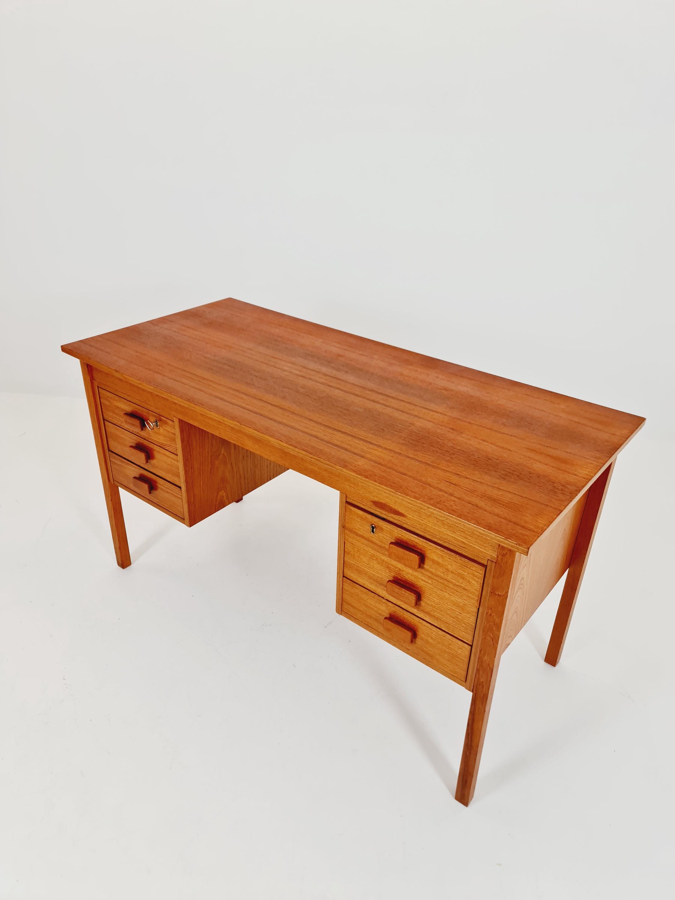Midcentury Danish Teak Desk by Domino Mobler, 1960s - Etsy
