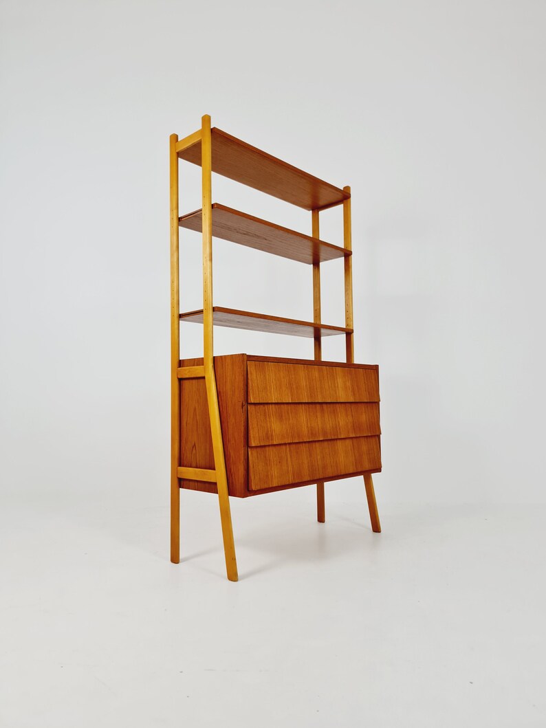 Danish freestanding Midcentury vintage bookshelf system / bookcase teak by Bengt Ruda, 1960s image 6