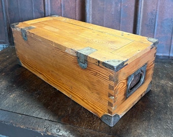 Coffret en bois vintage