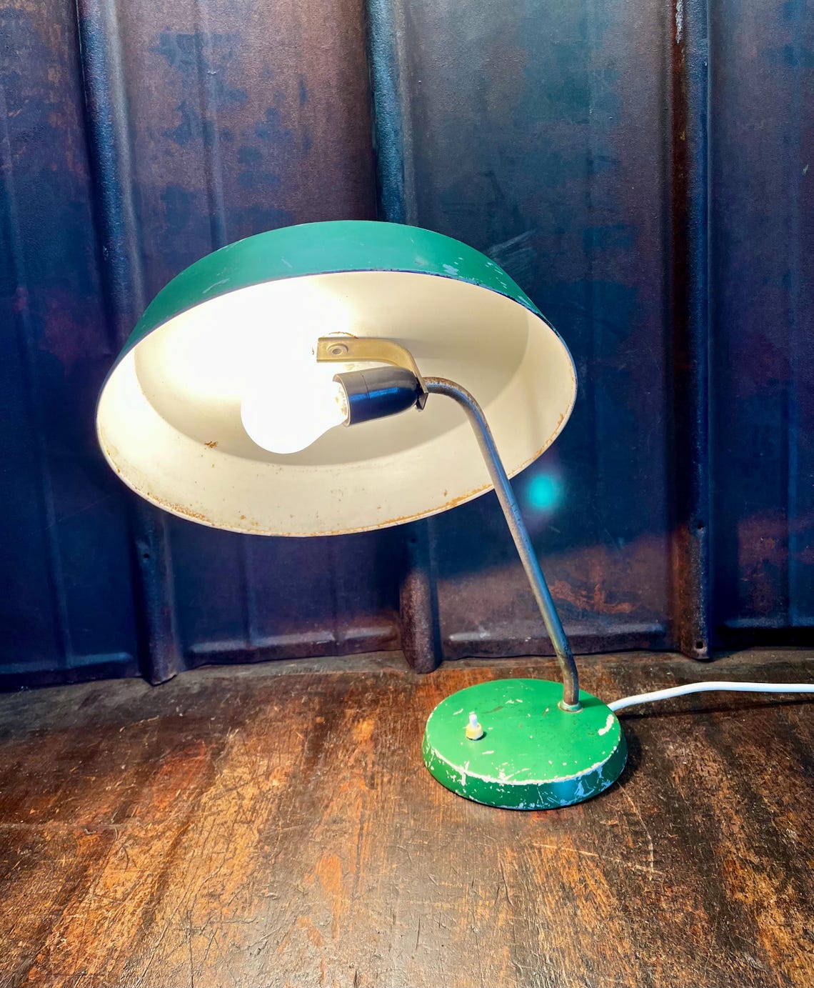 Vintage Bauhaus Tischleuchte Louis Kalff, Foto 1 von 5