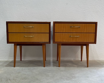 Set van 2 midcentury nachtkastjes