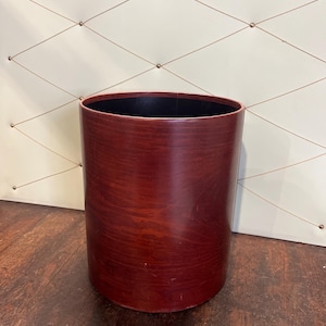 vintage trash can
