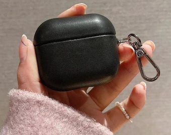 Personalized AirPods Case with Keychain - AirPods 1/2/3/Pro 1/Pro 2 - PU Leather Luxury Custom Earbuds Cover - Shockproof