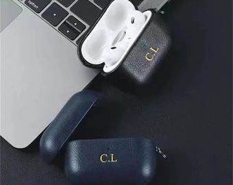 Personalized PU Leather Apple AirPods Case with Keychain - AirPods 1/2/3/Pro 1/Pro 2 - Unique Luxury Gift - Shockproof Cover