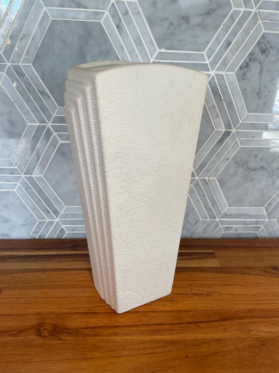 Vintage Art Deco vase by Napco