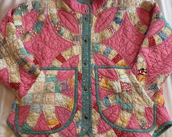 Handmade Quilt Coat: Vintage Pink Feedsack Wedding Ring Quilt, Flora Jacket - Medium