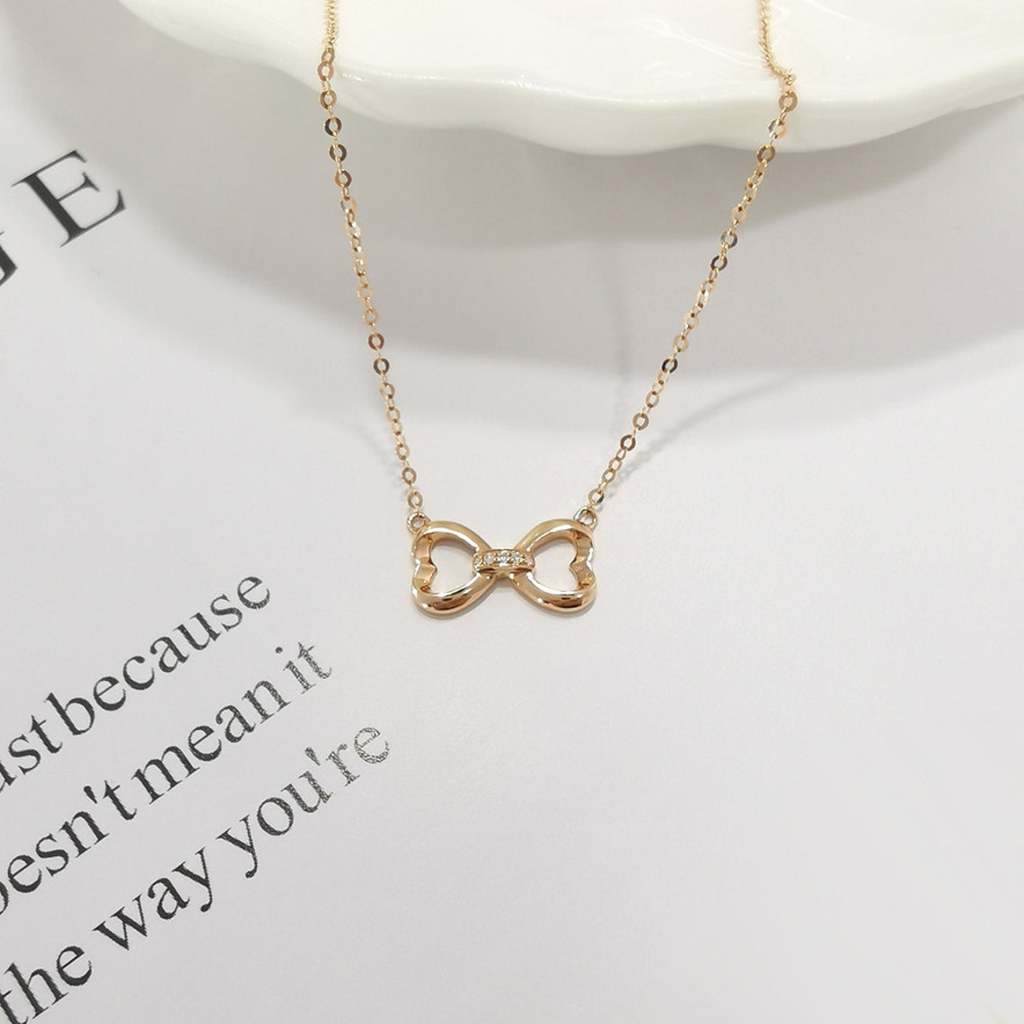 Bowknot Pendant Necklace