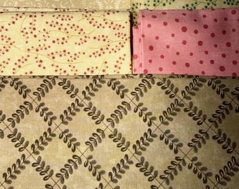 Fat Quarter “Rambling Rose” by Sandy Gervais by Moda Cotton Fabric