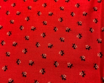 1/2 Yd Vintage  Floral  Calico Cotton Fabric by VIP Cranston 1139