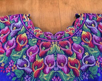 Blue Juipile with extensive embroidery W14