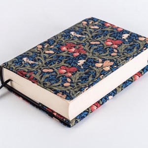 Capa de livro com flores, bolsa floral para livros, capa de livro personalizada, protetor de livros ajustável, capa acolchoada para livros, presente literário
