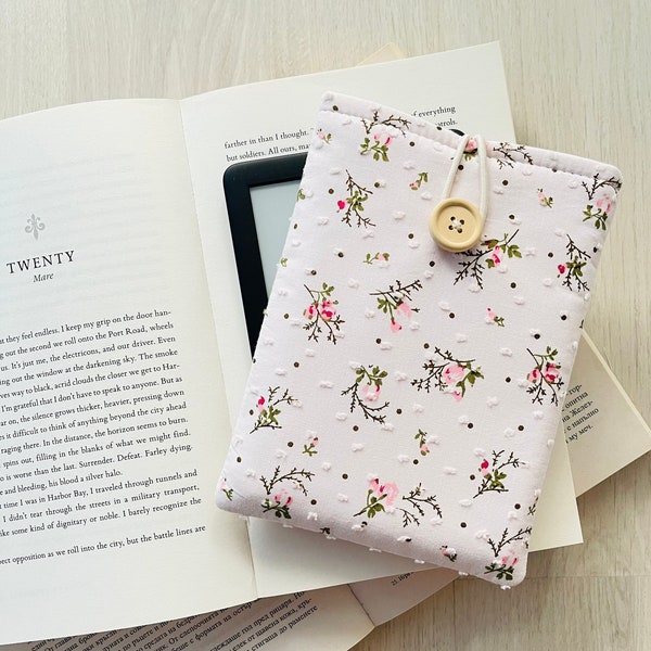 Étui pour Kindle à fleurs, pochette pour Kindle avec roses roses, housse rembourrée pour Kindle, étui pour Kindle avec roses, veste pour Kindle à fleurs en papier blanc, étui pour Kindle Oasis