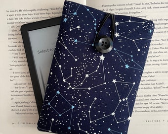 Constellation Kindle Sleeve, Galaxy Kindle Paperwhite Cover, Celestial Kindle Oasis Bag, Padded Kindle Pouch, Galaxy Stars Kindle Case