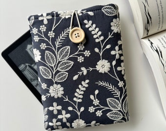 Embroidery Flower Kindle Sleeve, Light Blue Grey Kindle Paperwhite Pouch, Floral Kindle Cover, Fabric Kindle Case, Book Accessories