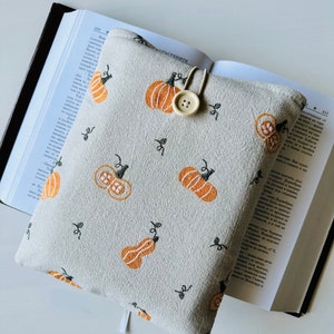 Pochette de livre citrouilles brodées, Pochette de livre citrouilles brodées, Protège-livres citrouilles, Couverture de livre rembourrée, Étui livre en tissu, Cadeau livresques
