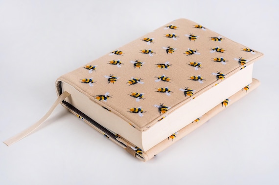 Bee Adjustable Book Cover with Elastic Closure, Bumblebee Book Jacket, Padded Book Protector, Book Accessories, Bookish items, Book Lover
