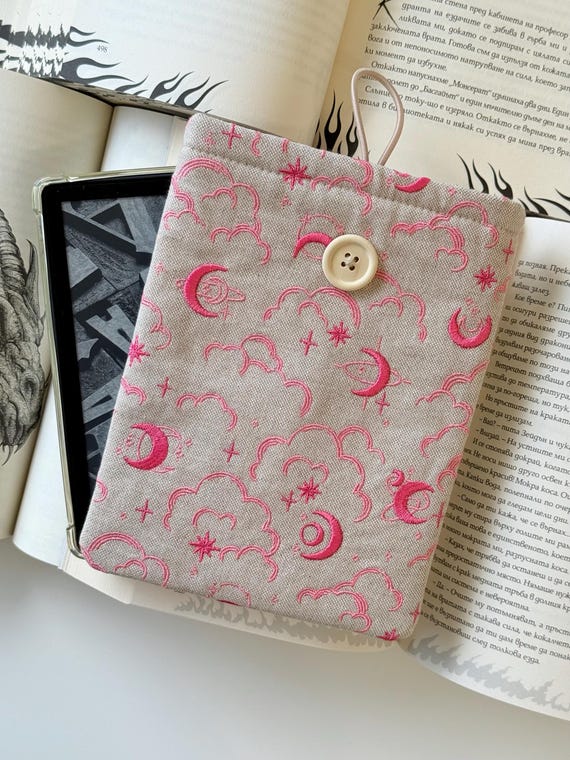 Celestial Embroidery Padded Kindle Sleeve, Padded Kindle Protector, Galaxy Kindle Embroidery Cover, Embroidery Kindle Case, Moon Kindle Case