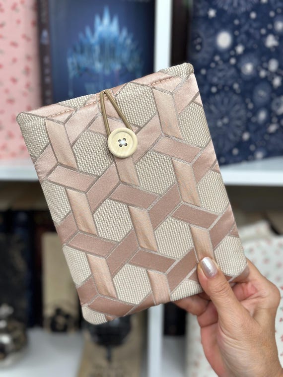Elegant Abstract Pink Gold Kindle Sleeve, Padded Kindle Protector, Kindle Paperwhite Cover, Kindle Accessories, E-Reader Case, Kindle Case