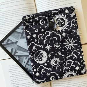 Étui pour Kindle rembourré à broderie céleste, étui pour liseuse, housse de protection pour Kindle brodée, étui pour Kindle brodé de créateur