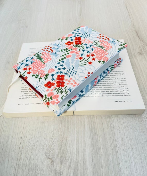 Embroidered Book Cover, Flower Book Pouch, Custom Size Book Jacket, Adjustable Book Protector, Padded Book Cover, Book Lover Gift, Bookworm